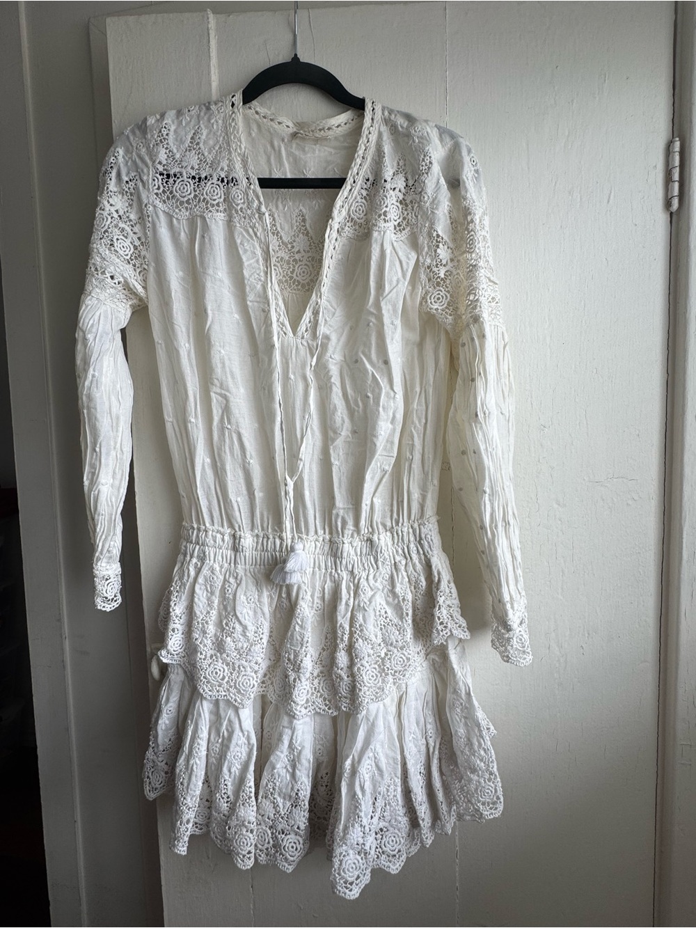 LoveShackFancy White Lace Tiered Long-Sleeve Mini Dress